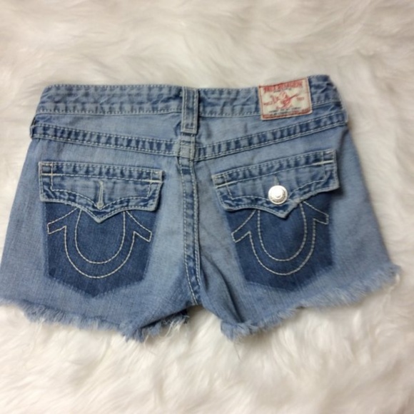 True Religion Pants - True Religion Joey Short Fray hem Size 29